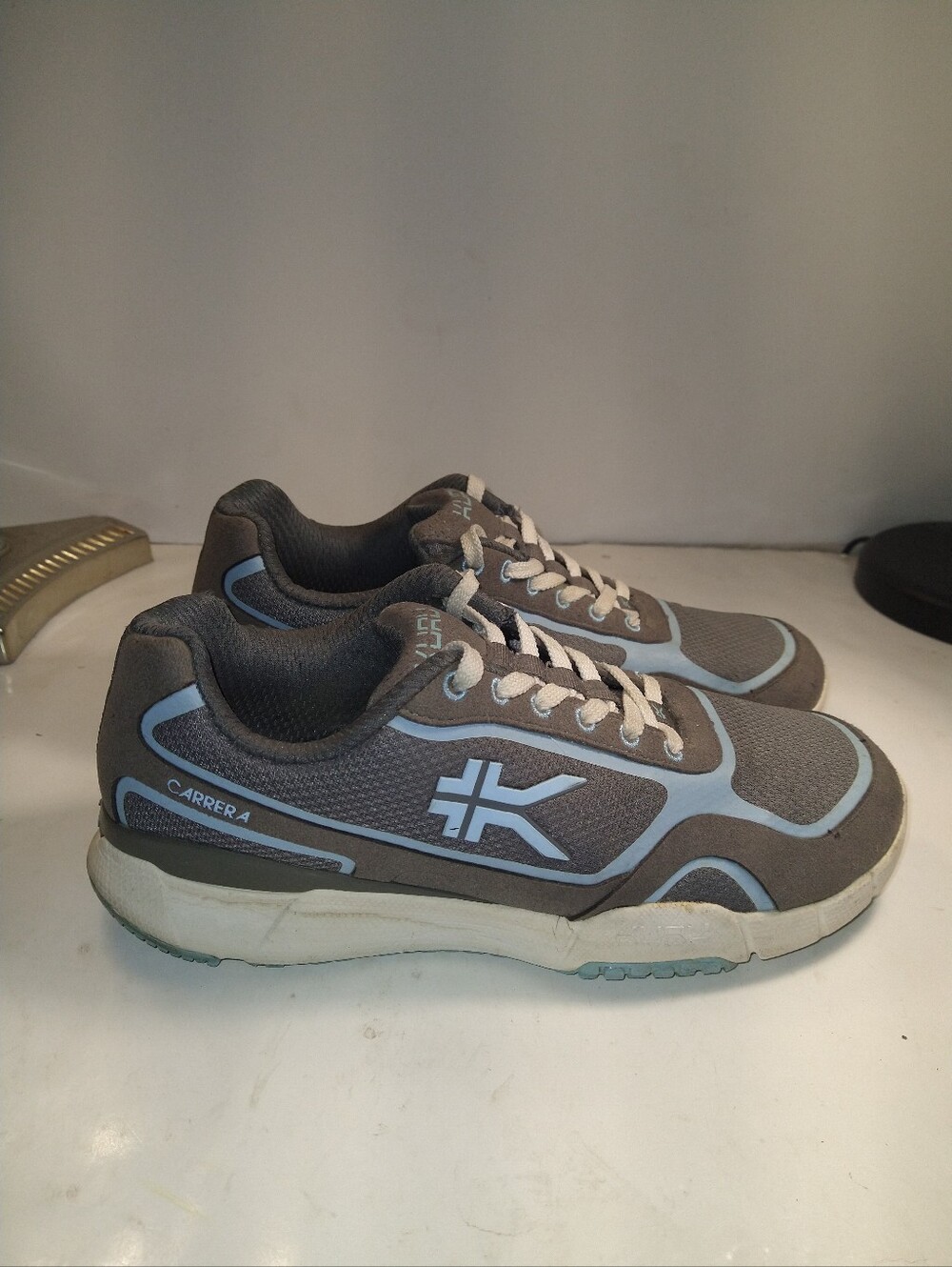 Kuru Carrera Athletic Walking Sneakers Shoes Women's sz 9.